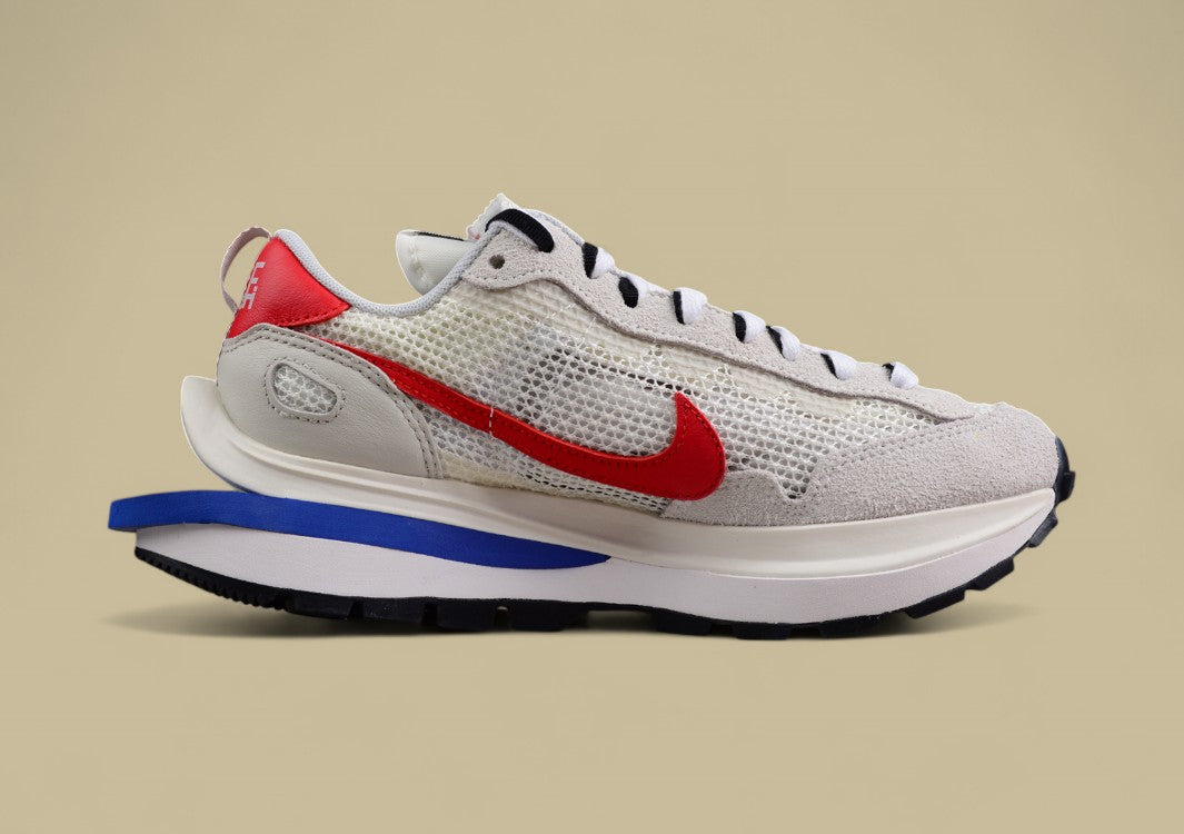 Nike VaporWaffle Sacai Catwalk Deconstruction Style