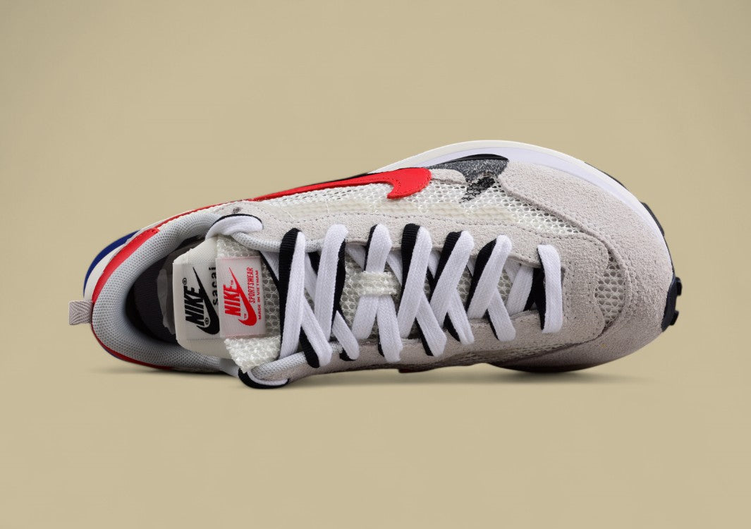 Nike VaporWaffle Sacai Catwalk Deconstruction Style