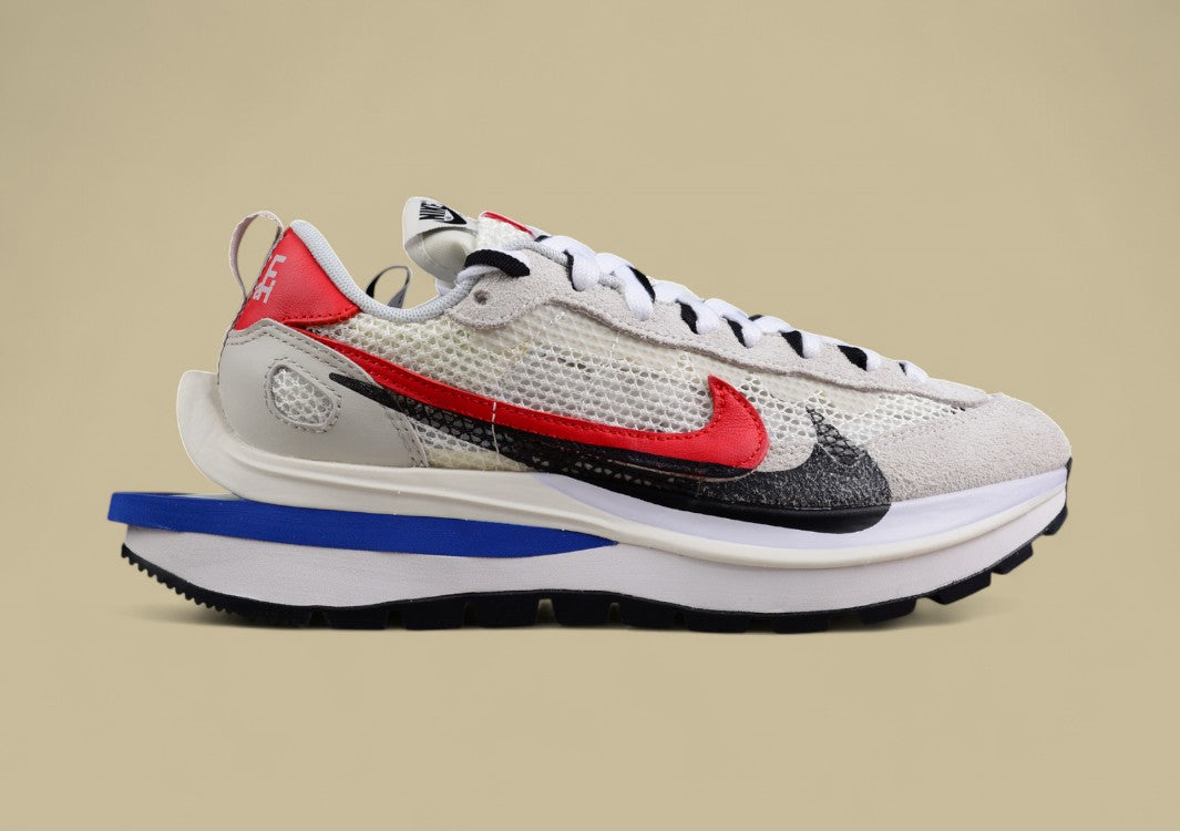 Nike VaporWaffle Sacai Catwalk Deconstruction Style