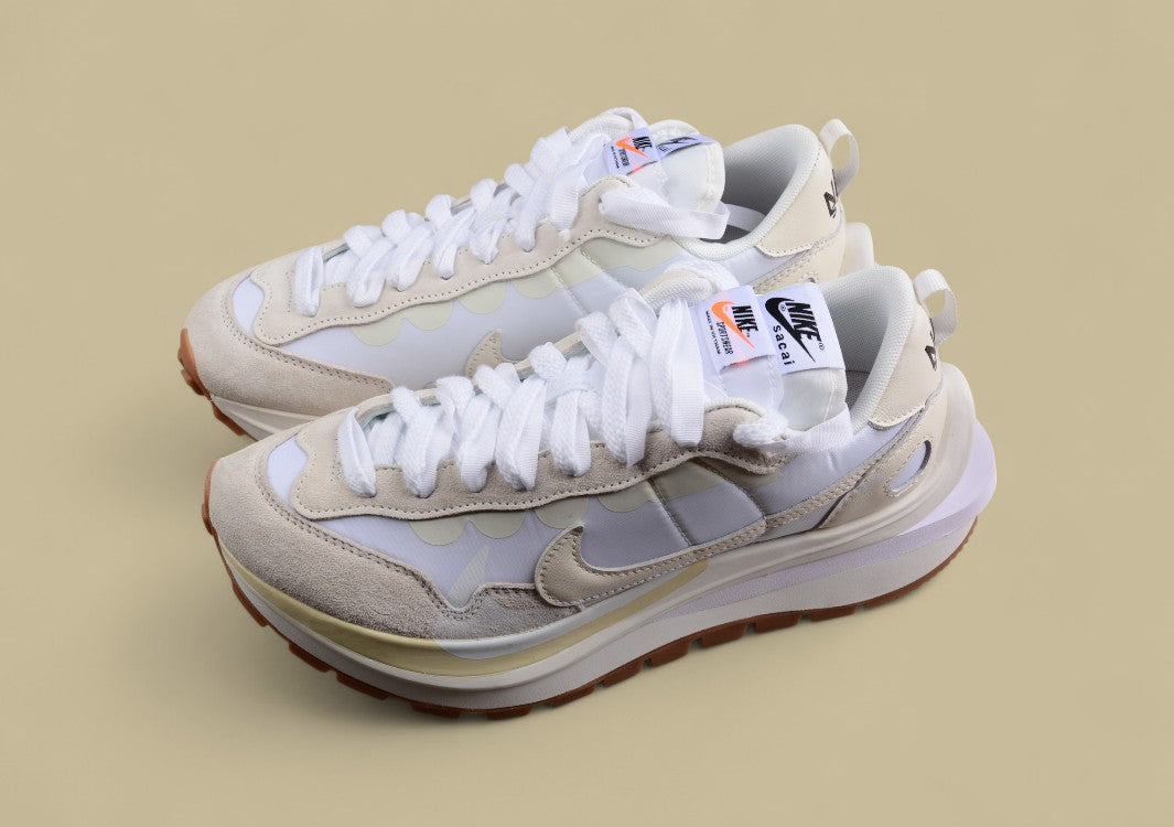 Nike VaporWaffle Sacai Deconstruction White Gray Blend