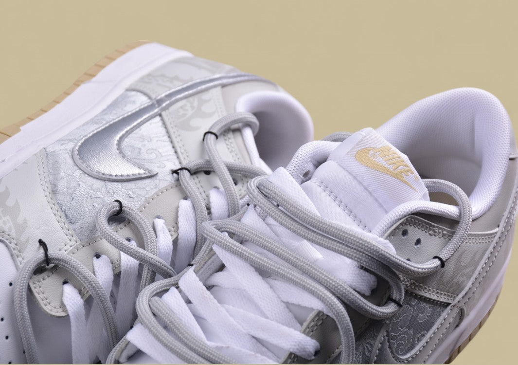 Nk Dunk Low Dragon Year Limited Edition Yinlong Silk Patch SB Strap Low Top Casual Sneakers