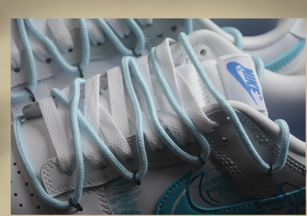 Nk Dunk Low Graffiti Deconstruction Style Casual Diary Gradient Ink Splash Letters Sb Strap Low-top Casual Sneakers