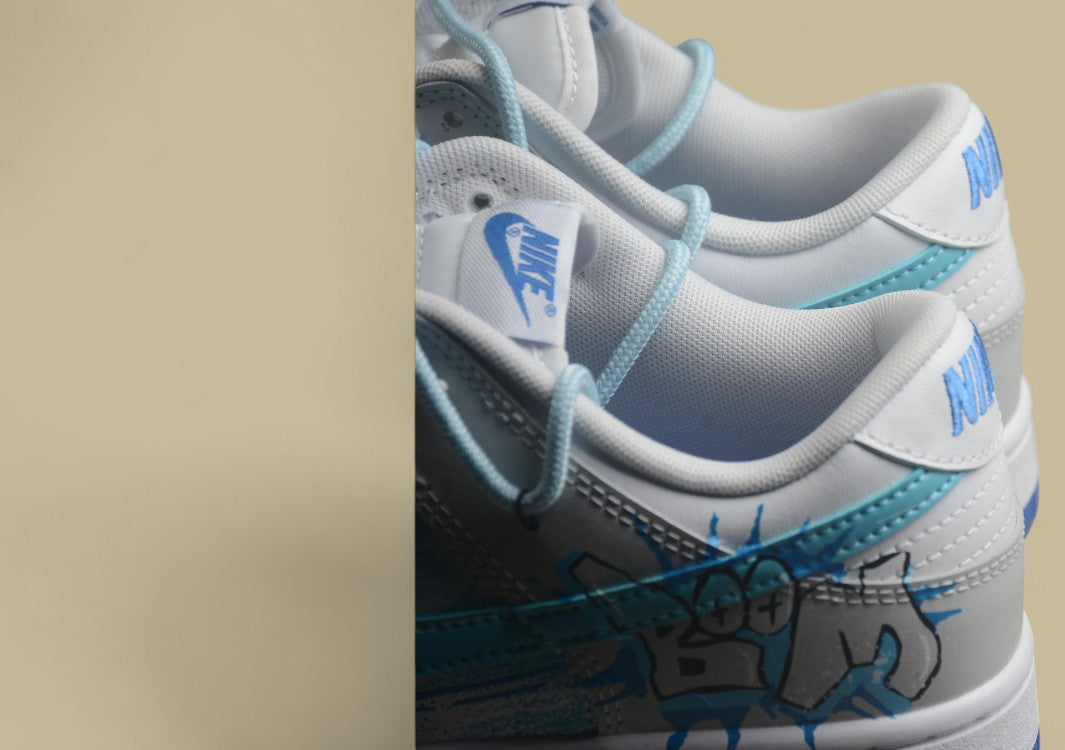 Nk Dunk Low Graffiti Deconstruction Style Casual Diary Gradient Ink Splash Letters Sb Strap Low-top Casual Sneakers