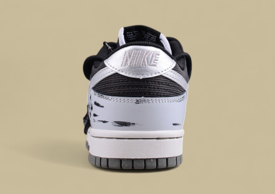 Nk Dunk Low Three Times Laboratory Dark Poker Old Dirty Shoes High-grade Gray Cashew Flower Cloth Sb Strap Low-top Casual Shoes