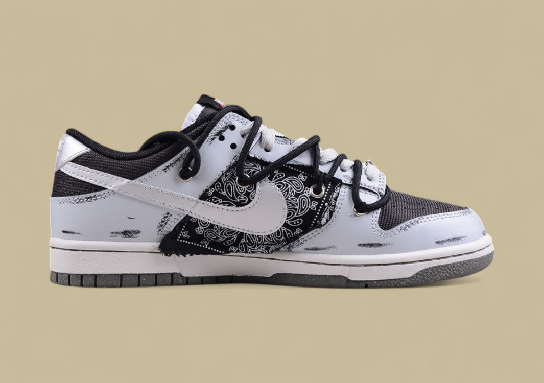 Nk Dunk Low Three Times Laboratory Dark Poker Old Dirty Shoes High-grade Gray Cashew Flower Cloth Sb Strap Low-top Casual Shoes