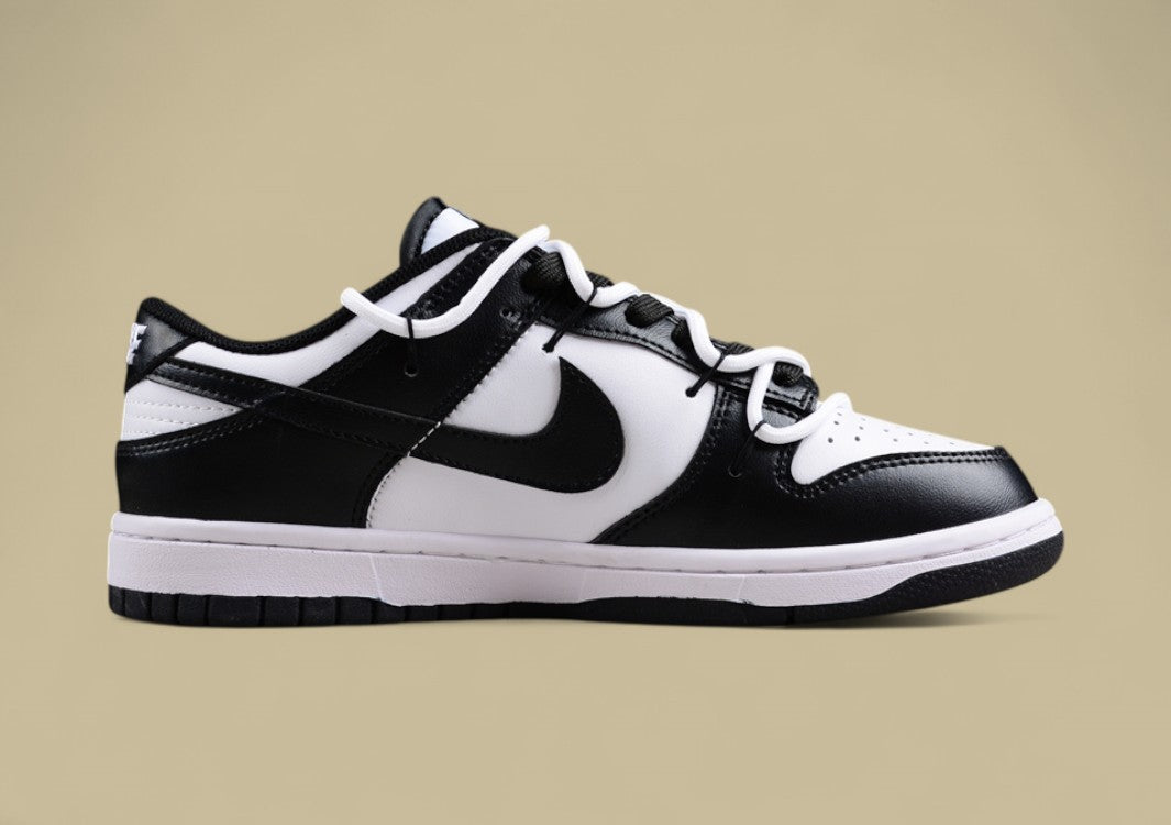 Nk Dunk SB Low Retro Black and White Panda SB Custom Edition Deconstructed Strap Casual Sneakers