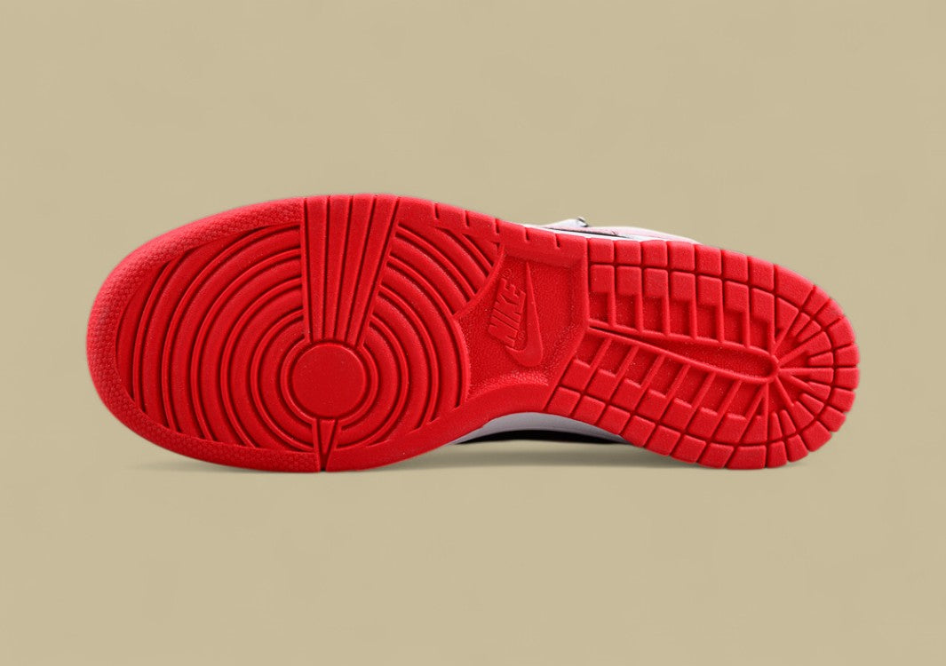 Nk SB Dunk Low Valentine's Day Limited Edition Deconstructed Strap Casual Sneakers