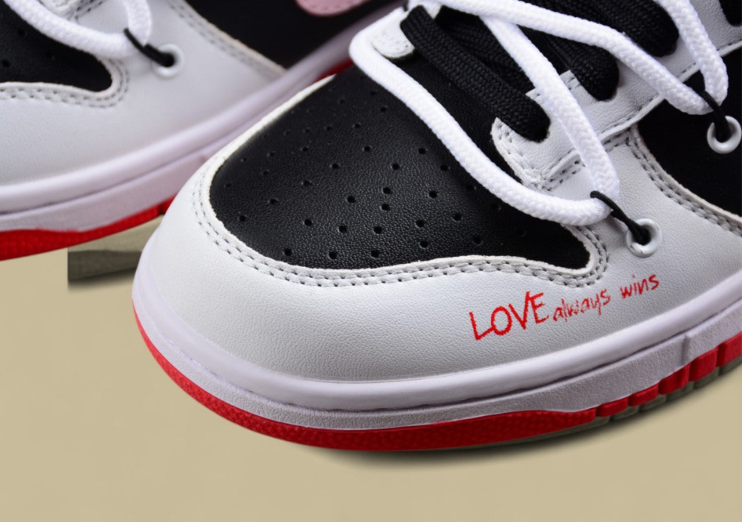 Nk SB Dunk Low Valentine's Day Limited Edition Deconstructed Strap Casual Sneakers