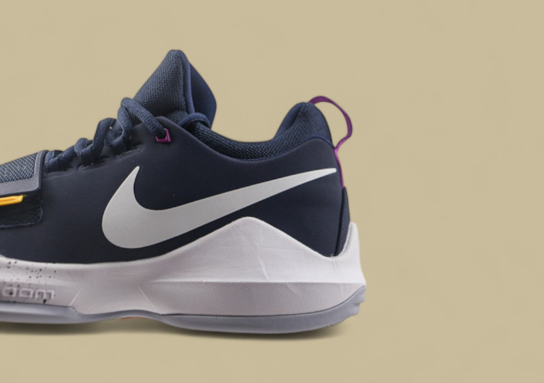PG 1 EP Obsidian White University Gold Replica