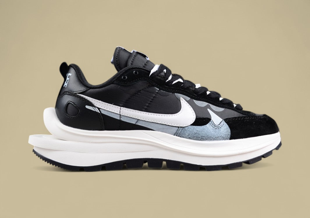 Sacai NK VaporWaffle 3.0 Black White Catwalk Casual Edition