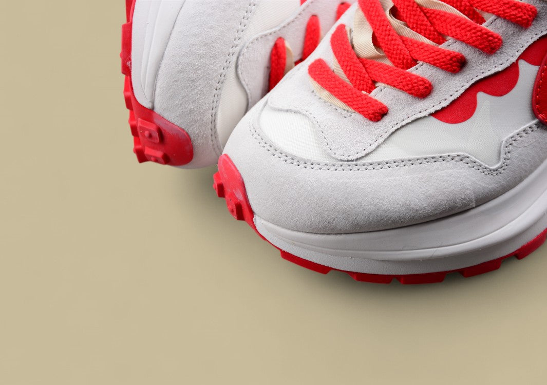 Sacai NK VaporWaffle 3.0 Catwalk Casual Waffle Shoes