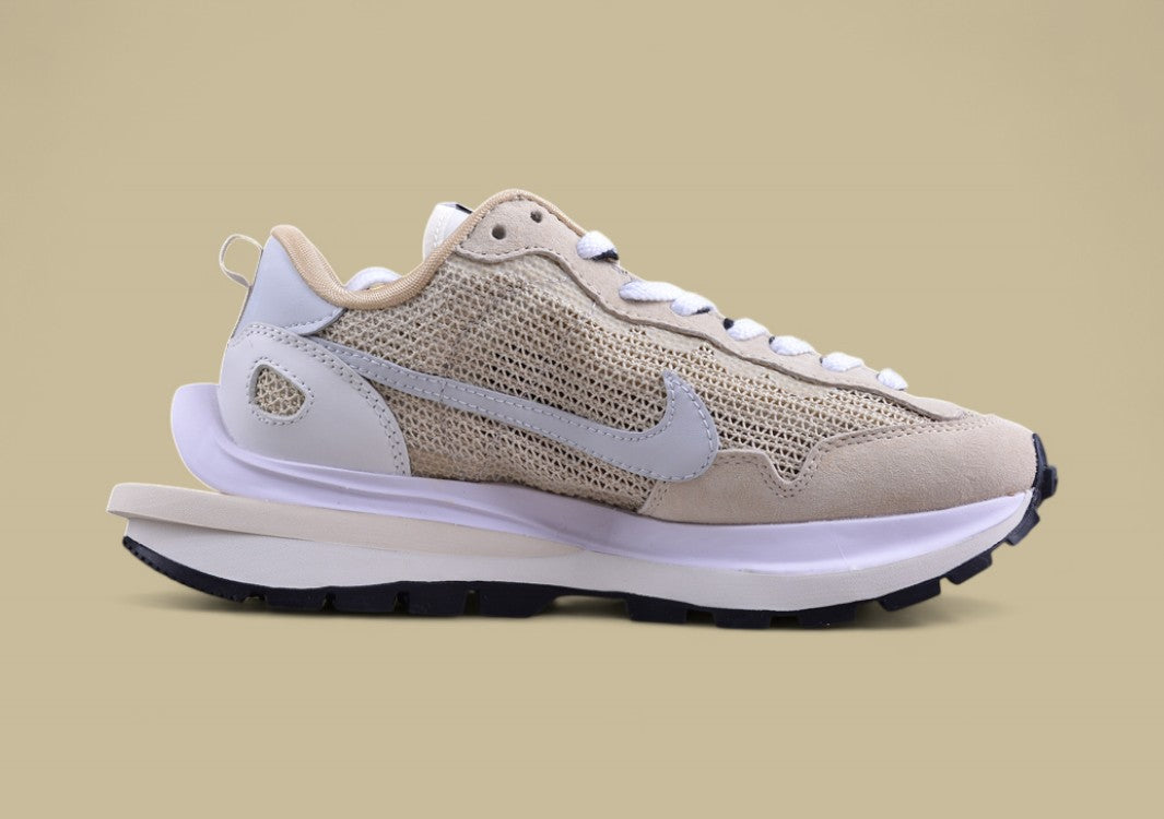 Sacai NK VaporWaffle 3.0 Light Beige Black Catwalk Edition