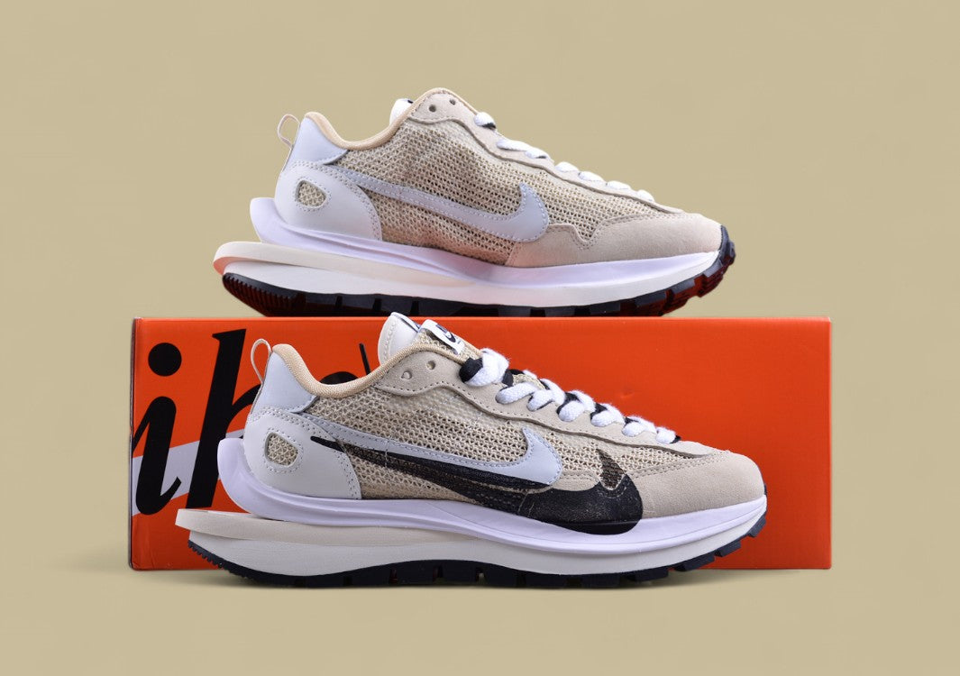 Sacai NK VaporWaffle 3.0 Light Beige Black Catwalk Edition