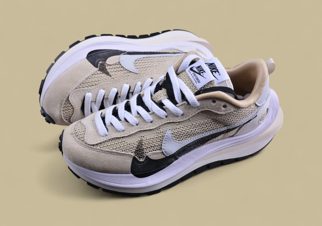 Sacai NK VaporWaffle 3.0 Light Beige Black Catwalk Edition