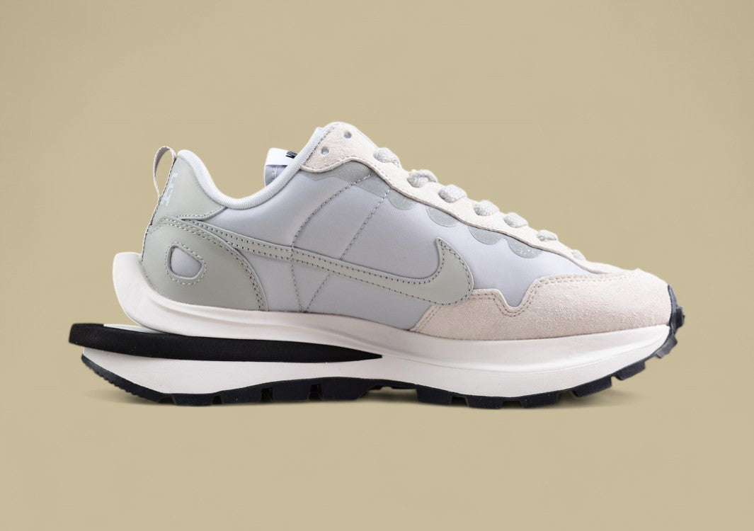 Sacai NK VaporWaffle 3.0 Triple Grey Catwalk Casual Edition