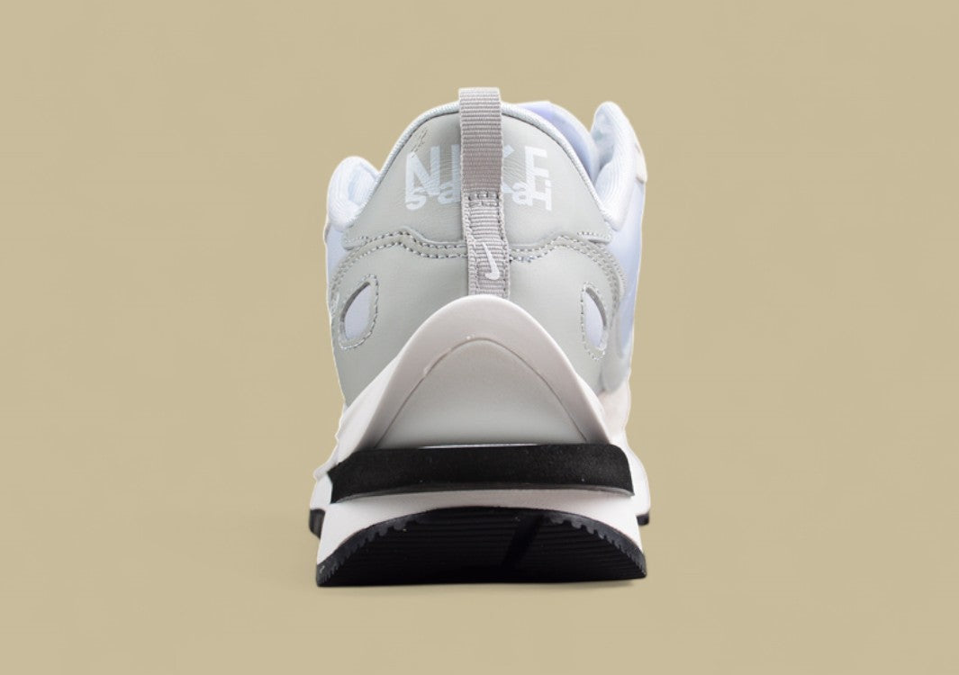 Sacai NK VaporWaffle 3.0 Triple Grey Catwalk Casual Edition