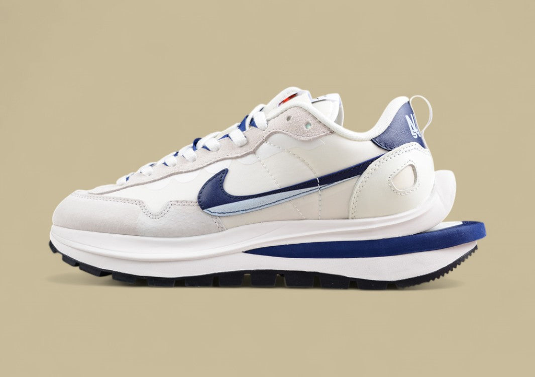 Sacai NK VaporWaffle 3.0 White Navy Catwalk Casual Edition