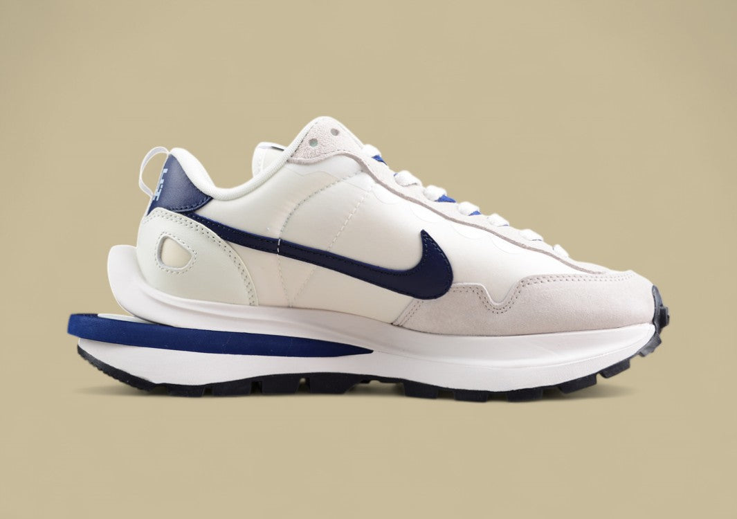 Sacai NK VaporWaffle 3.0 White Navy Catwalk Casual Edition