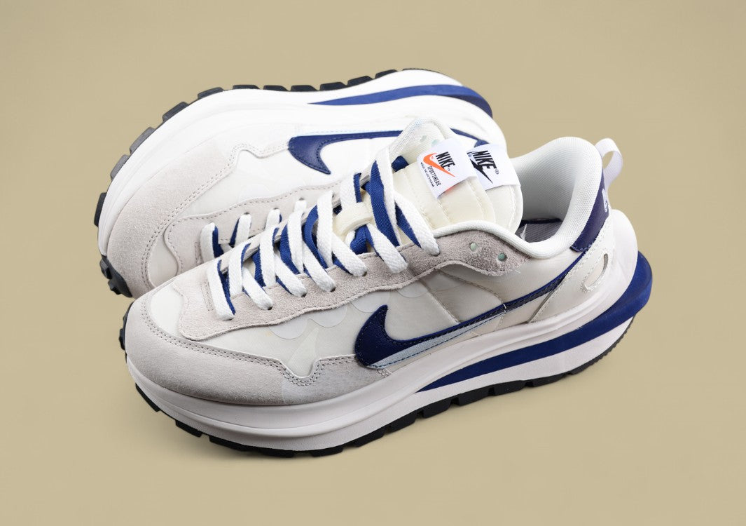 Sacai NK VaporWaffle 3.0 White Navy Catwalk Casual Edition