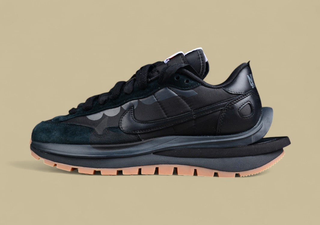 Sacai Nike VaporWaffle Deconstruction Black Warrior Edition