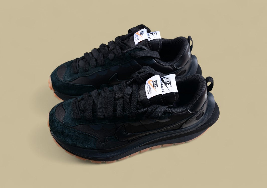 Sacai Nike VaporWaffle Deconstruction Black Warrior Edition