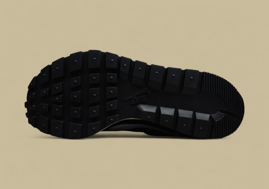 Sacai Waffle Double Hook V3 Black White Classic