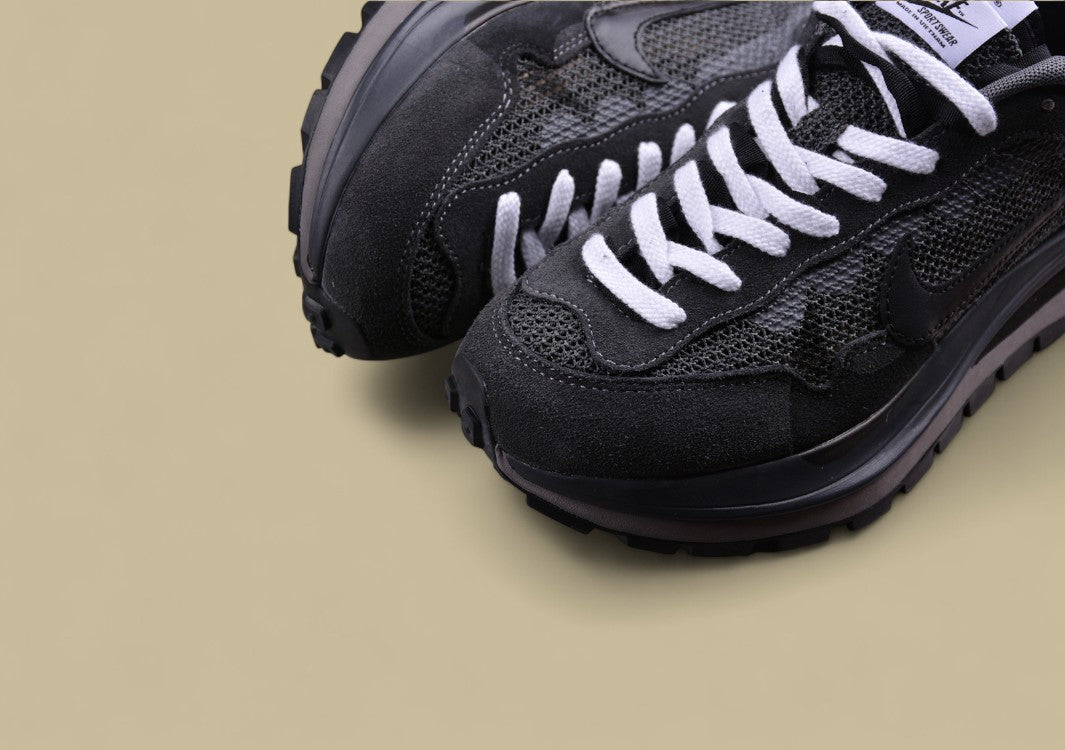 Sacai x Nike VaporWaffle 3.0 Catwalk Casual Waffle Edition