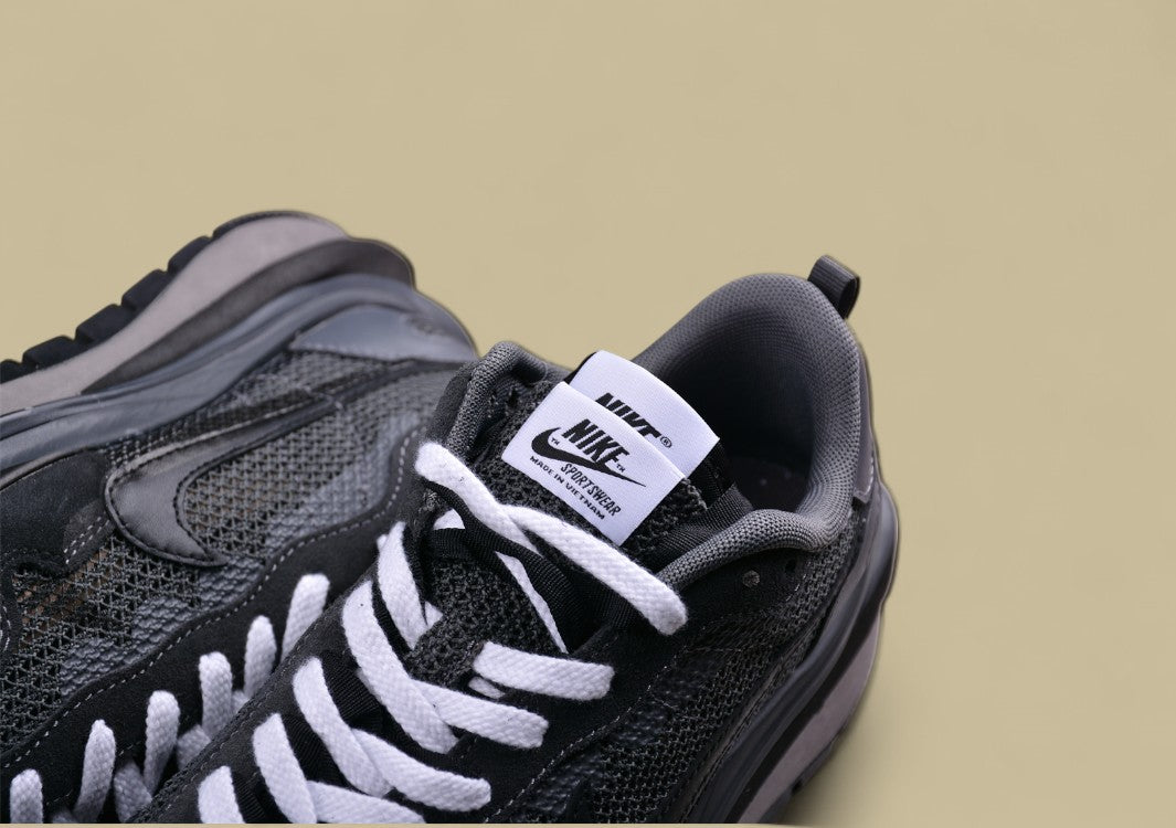 Sacai x Nike VaporWaffle 3.0 Catwalk Casual Waffle Edition