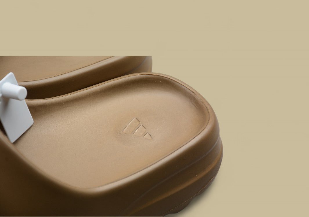 Soft Coconut Slippers in Earthy Water Lazy Brown Colorway