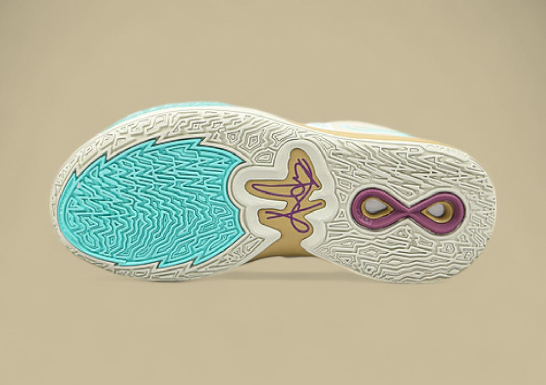 Sue Bird x Kyrie 8 EP Keep Sue Fresh/Sea Glass/Metallic Gold