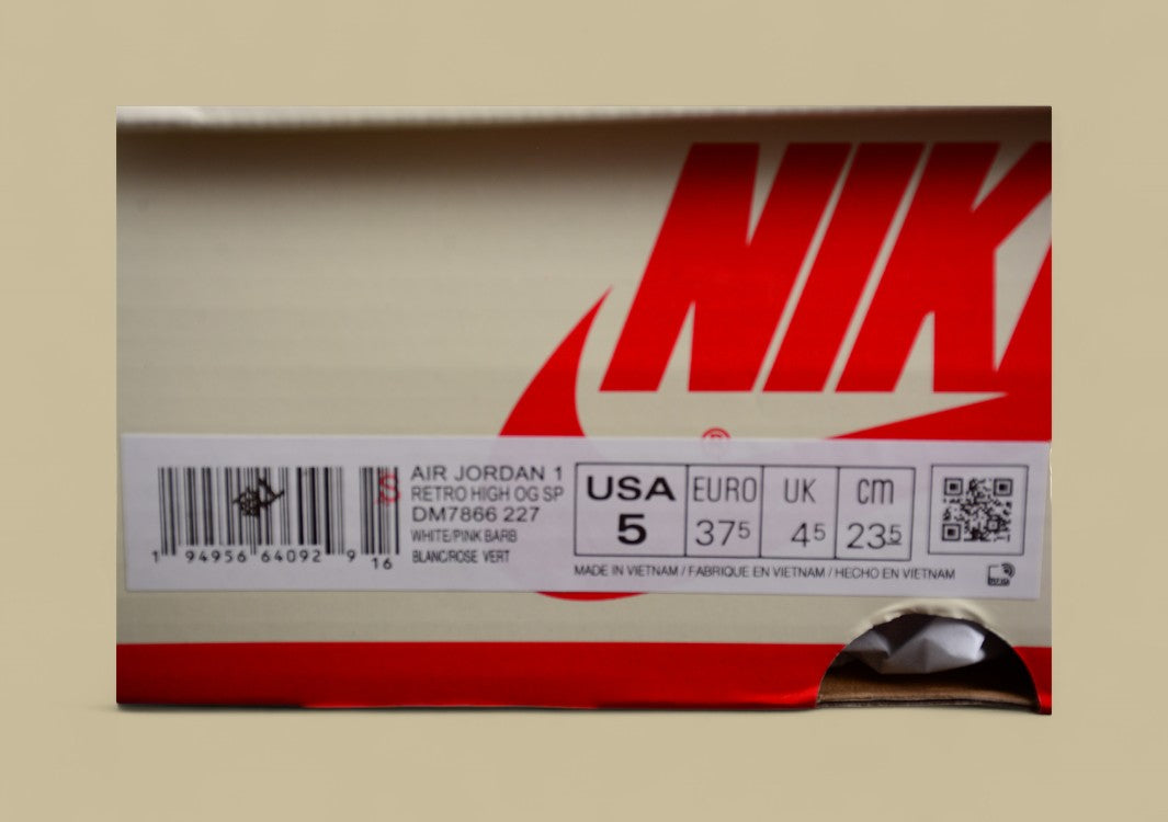 Travis Scott Air Jordan 1 Low Coral Stardust