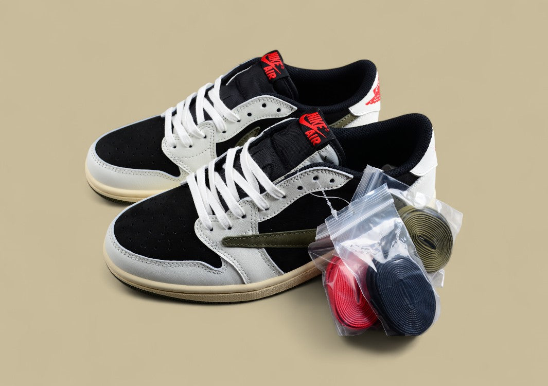 Travis Scott x Air Jordan 1 Low OG Joint Inverted Hook