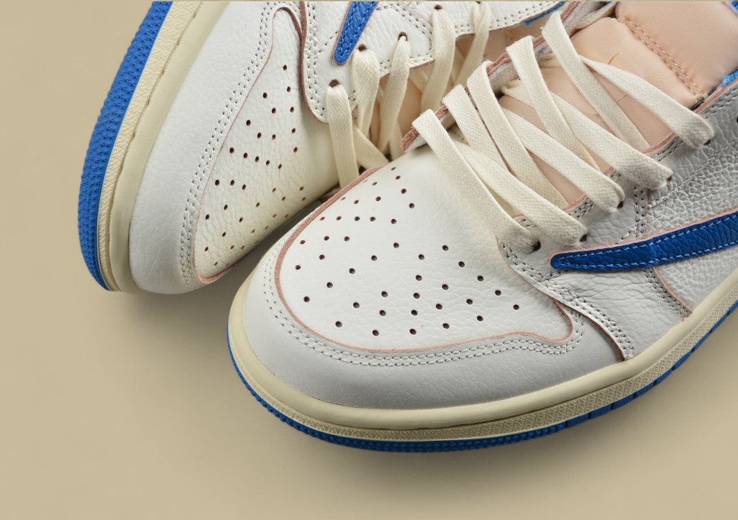 Travis Scott x Air Jordan 1 Low OG Low-Top