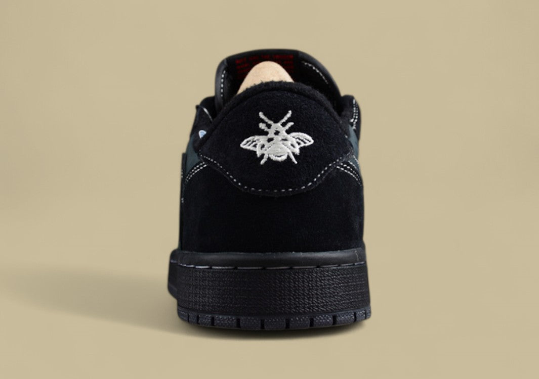 Travis Scott x Air Jordan 1 Low OG  Grey Phantom