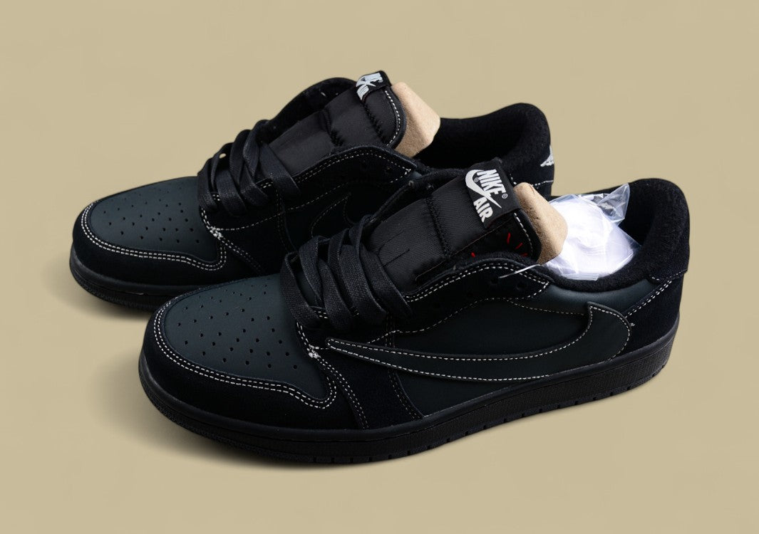 Travis Scott x Air Jordan 1 Low OG  Grey Phantom