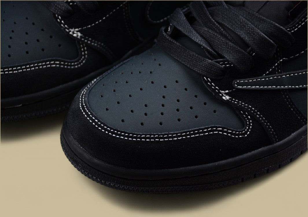 Travis Scott x Air Jordan 1 Low OG  Grey Phantom