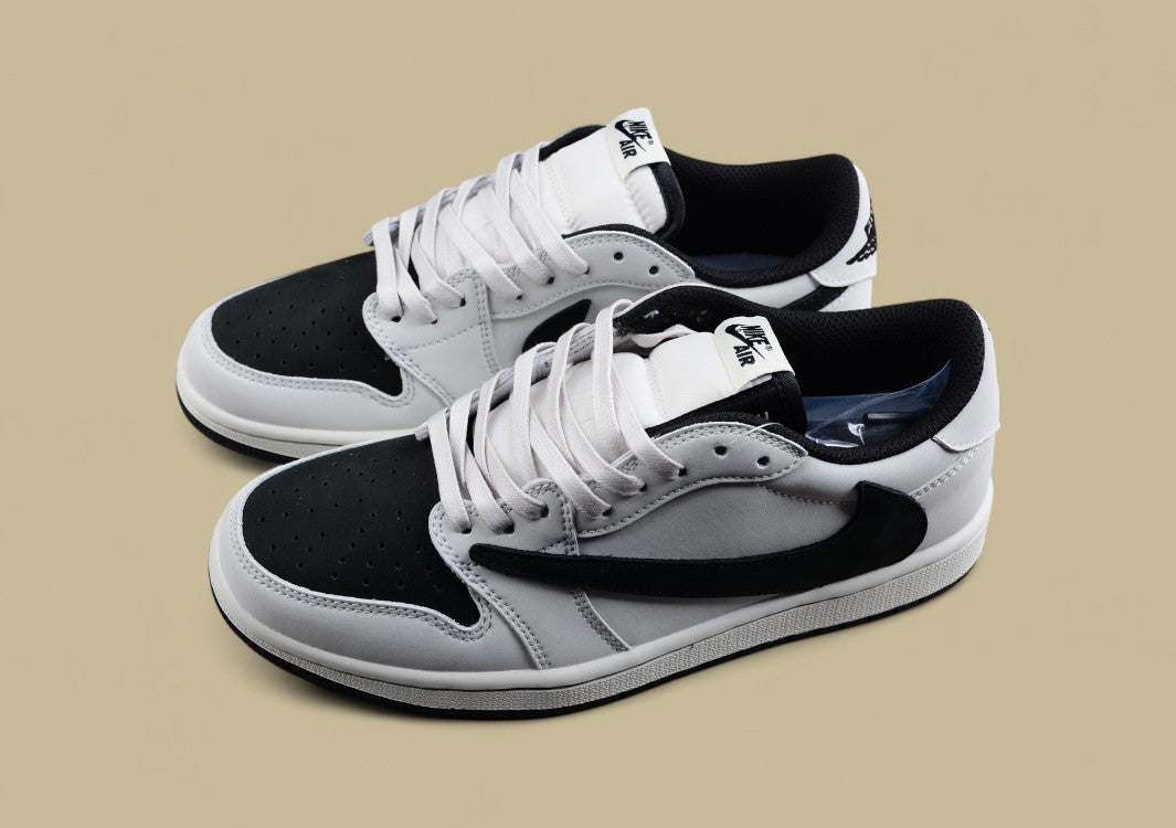 Travis Scott x Air Jordan 1 Low OG Light Smoke Black