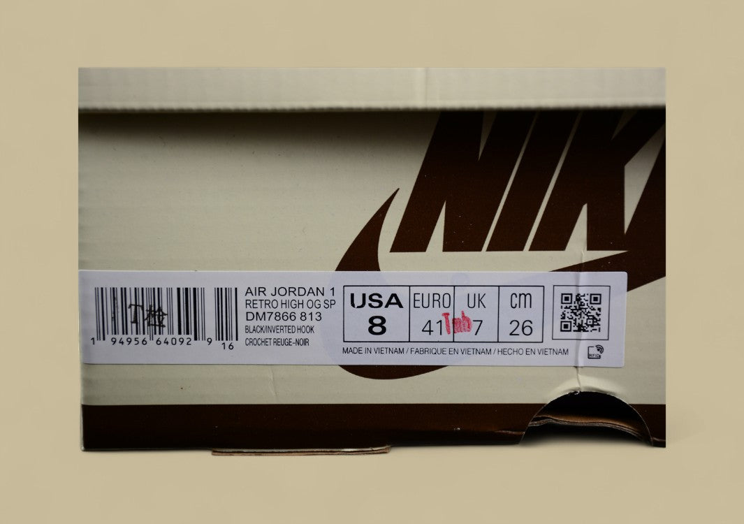 Travis Scott x Air Jordan 1 Low OG Mint Dust