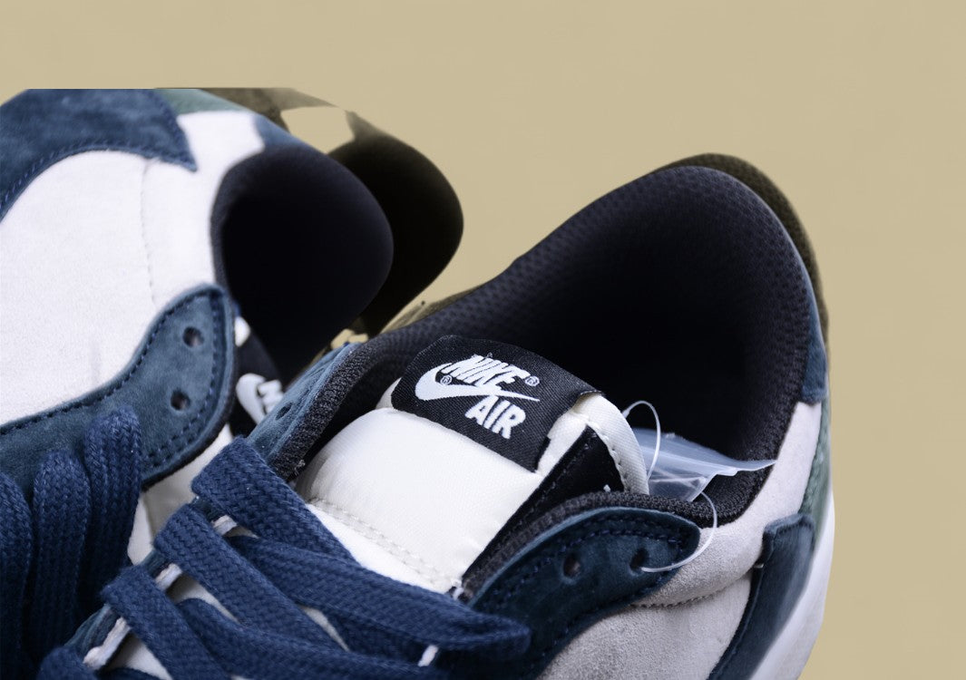 Travis Scott x Air Jordan 1 Low OG Navy Suede Phantom