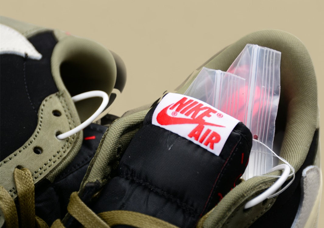 Travis Scott x Air Jordan 1 Low OG Olive Canvas