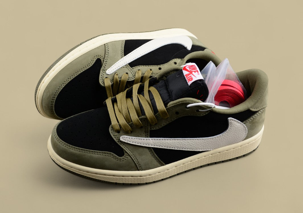 Travis Scott x Air Jordan 1 Low OG Olive Canvas