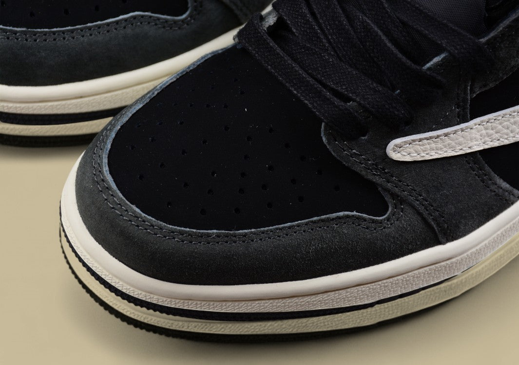 Travis Scott x Air Jordan 1 Low OG Reverse Noir