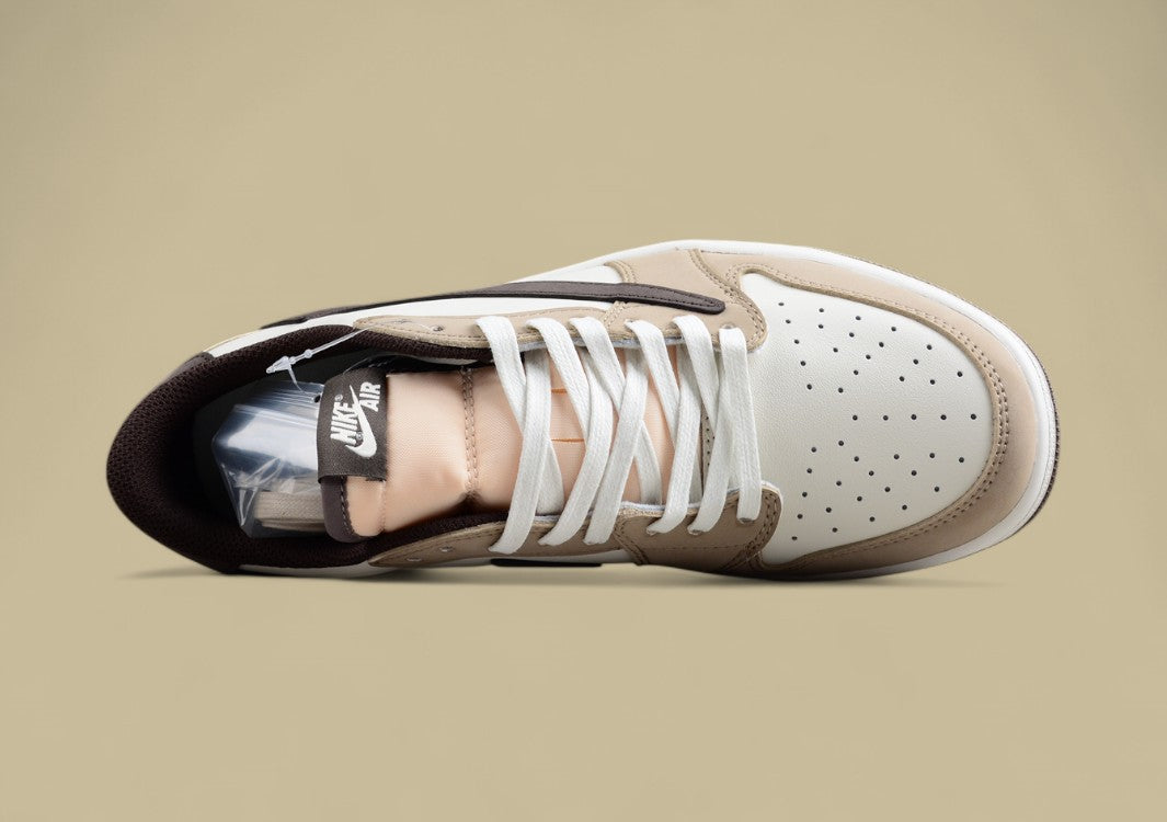 Travis Scott x Air Jordan 1 Low OG Sand Drift