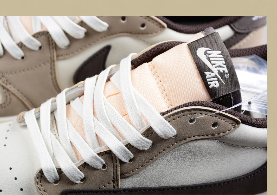 Travis Scott x Air Jordan 1 Low OG Sand Drift