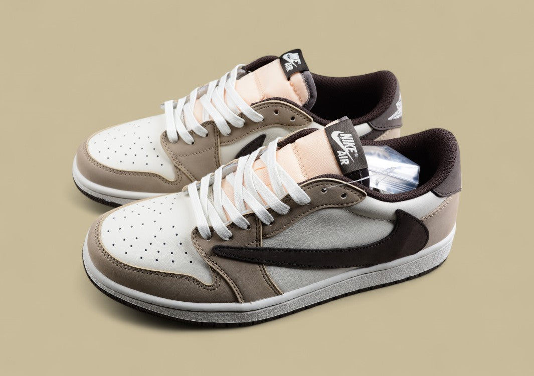 Travis Scott x Air Jordan 1 Low OG Sand Drift