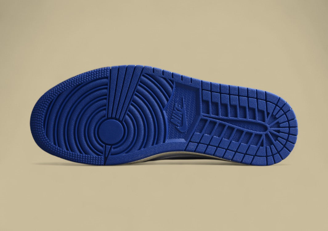 Travis Scott x Air Jordan 1 Low OG “Fragment”