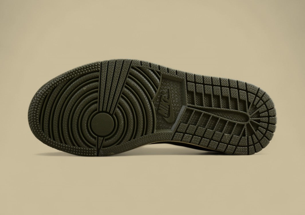 Travis Scott x Air Jordan 1 Low OG “Medium Olive”