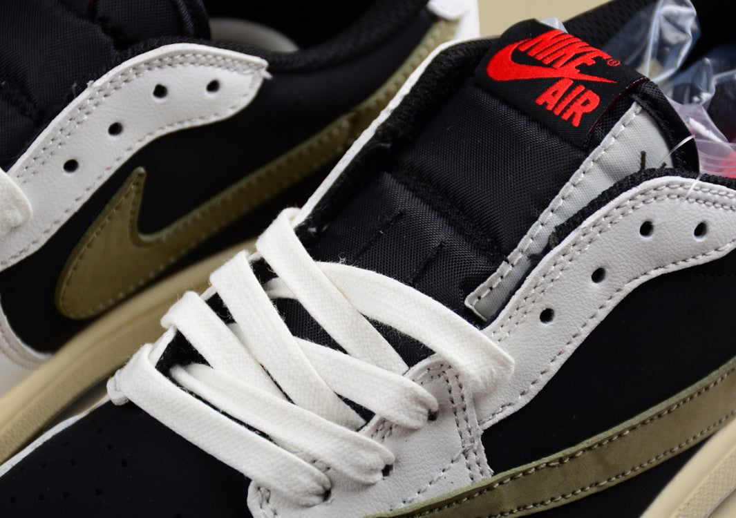 Travis Scott x Air Jordan 1 Low OG “Medium Olive”