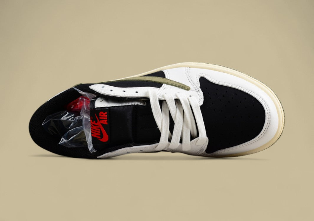 Travis Scott x Air Jordan 1 Low OG “Medium Olive”