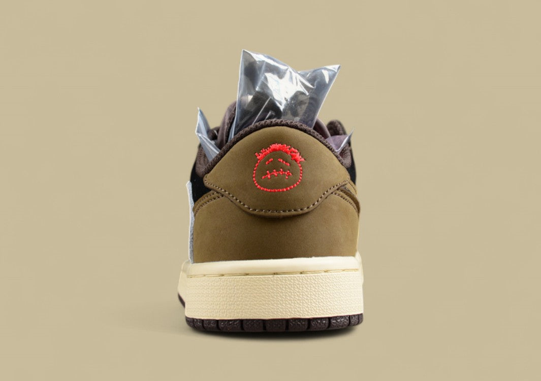 Travis Scott x Air Jordan 1 Low OG “Mocha